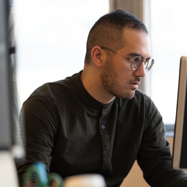 Lechasseur_Action_Slider